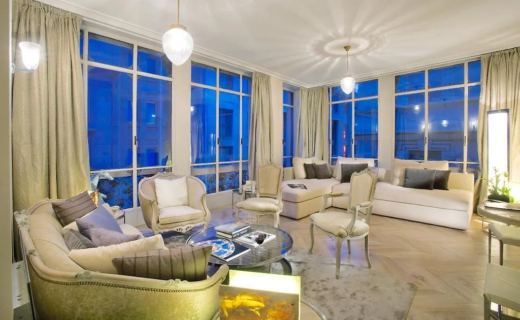 The Place - Downtown Milan Pensionat